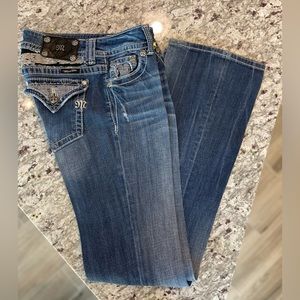 Miss Me Boot cut size 28